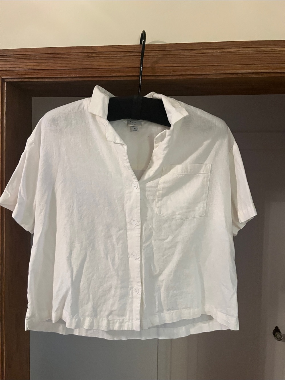 A New Say White Cropped Button-Down Shirt and pant set